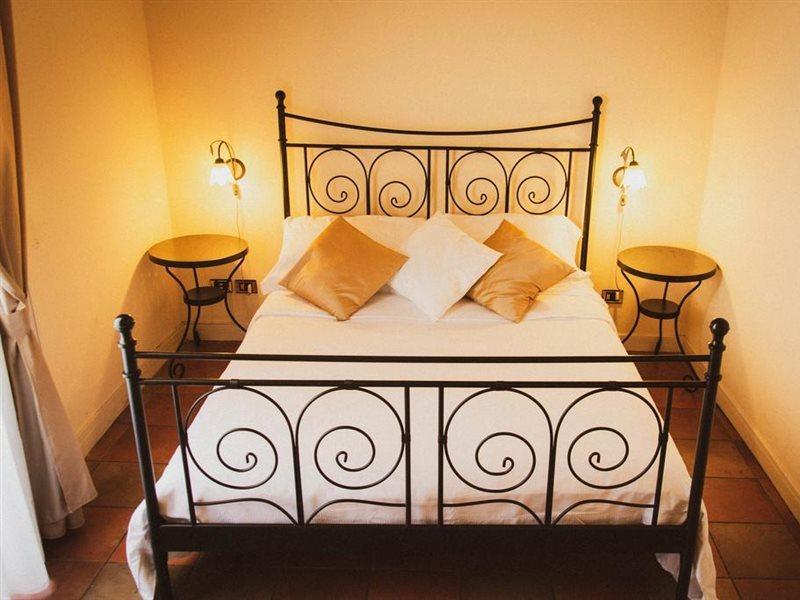 Bed and Breakfast Antica Dimora Caruso Катанія Екстер'єр фото