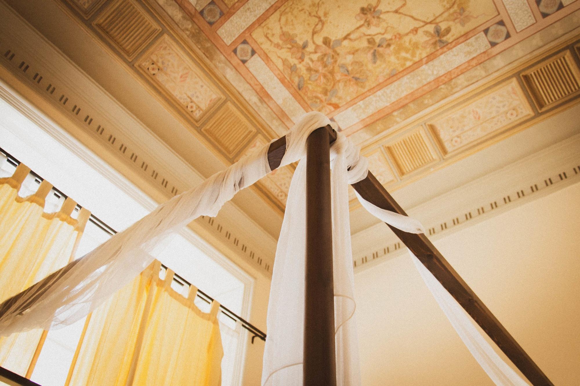 Bed and Breakfast Antica Dimora Caruso Катанія Екстер'єр фото